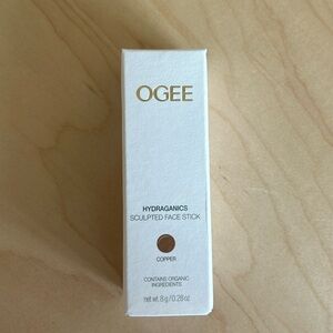 Ogee Sculpted Face Stick- Copper
Brand New- Unop